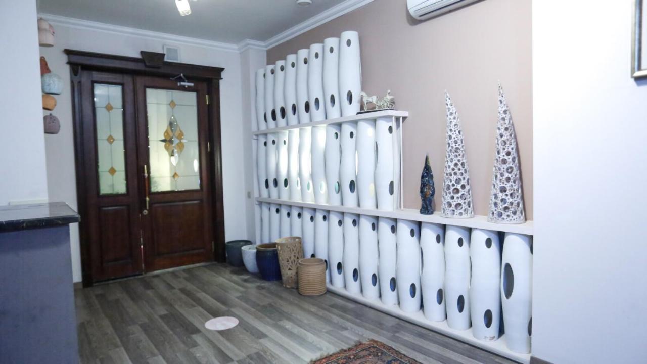 Nemi Museum Hotel Bakoe Buitenkant foto